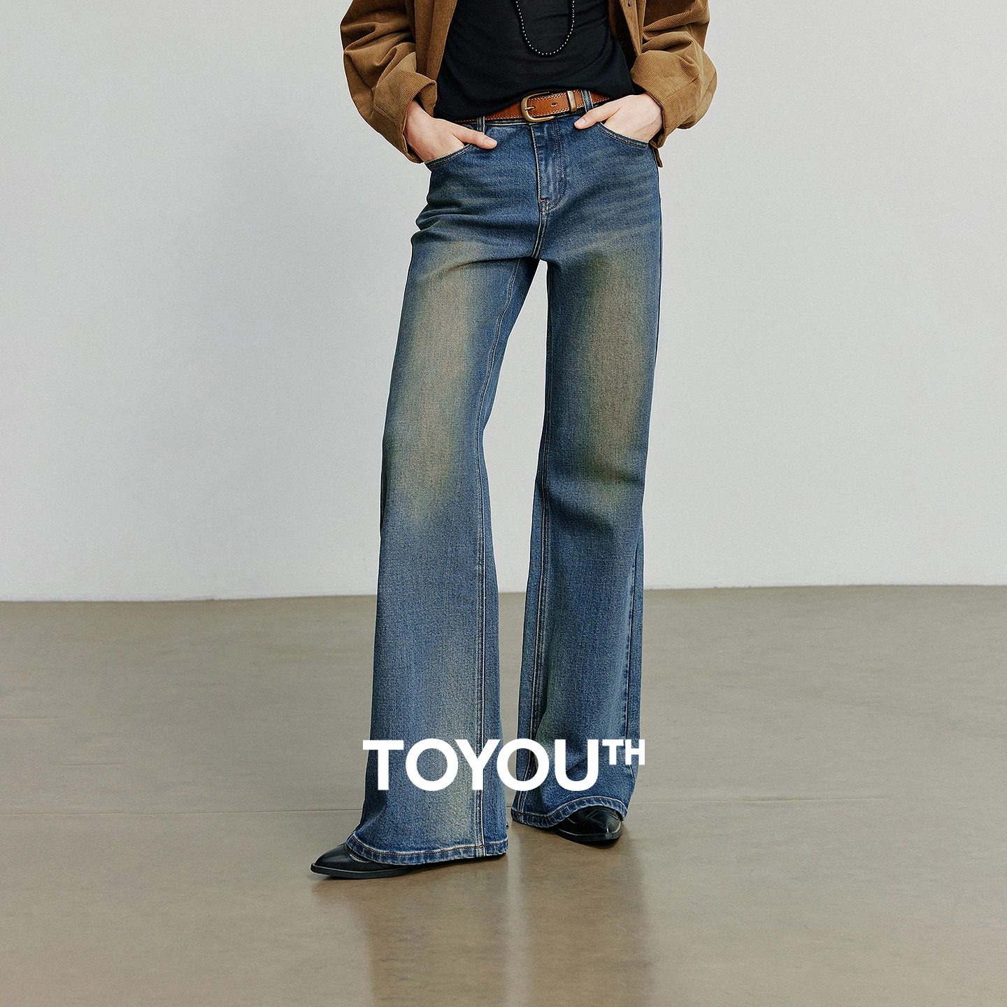 

TOYOUTH женские повседневные брюки, осень 2025 г., новые асимметричные эластичные винтажные потертые потертые брюки Bootcut с 4 направлениями ​