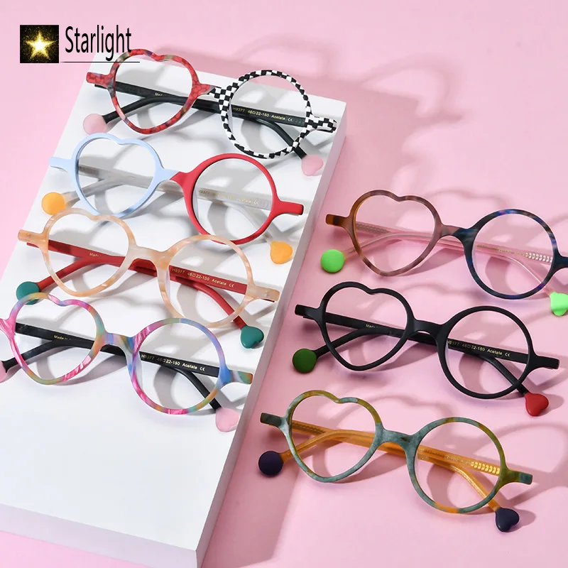 وجه صغير متعدد الألوان المرقعة القلب ماتي متجمد خلات إطار مشهد مضحك الرجال النساء القراءة قصر النظر وصفة طبية 133 مللي متر