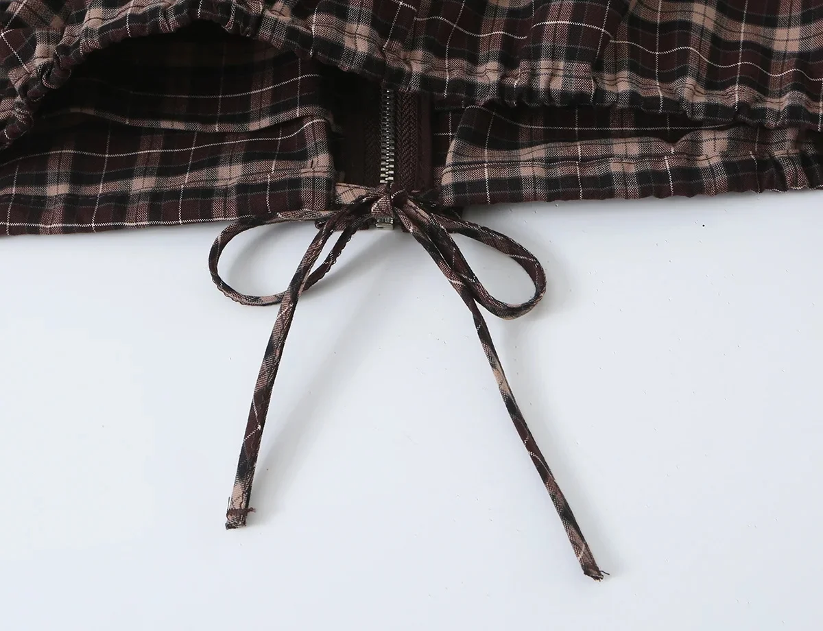 KONDALA Damen Vintage Lässiger Karierter Minirock-Anzug 2026 Herbst Trendiges Klassisches Retro-Set mit Stehkragen-Jacke und Weitgefalteten Culottes – Detail 7