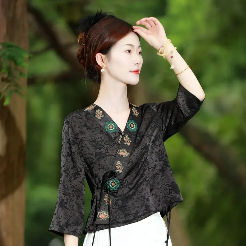 

Women Clothing Spring Autumn Simplicity Chinese Style Drawstring Embroidered Solid Color V-neck Ladies Temperament 3/4 Sleeve To