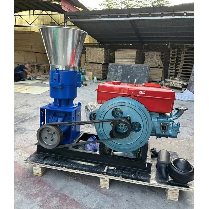 Farm-Oriented Petrol Engine Livestock Animal Feed Pellet Press Machine For Chicken Feeds