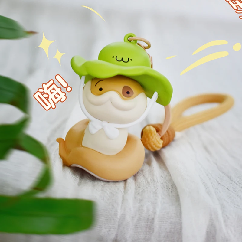 Sharkitty Keychains, Snakes Spot Pendant, Snakes and Dog Novelty Keyring, Collectable Mini Figure, Official Merchandise