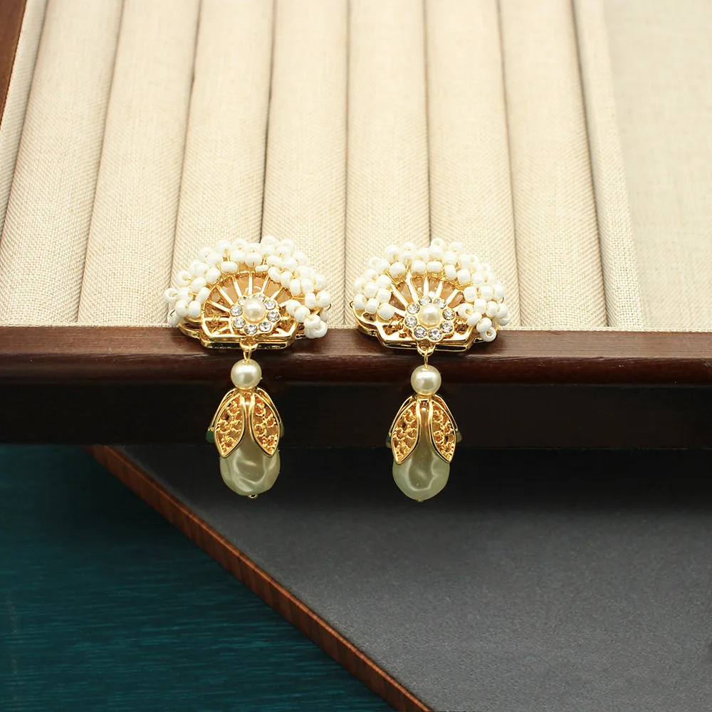 أسعار الجملة الجديدة خمر الباروك اللؤلؤ النسيج قطاع القرط قطرة للمجوهرات النسائية #5