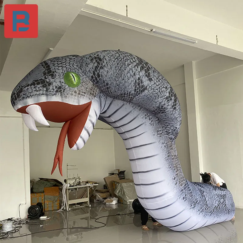 

Giant inflatable simulated white snake model reptile pet Cobra White Snake Transmission Zoo Halloween bar stage lighting props