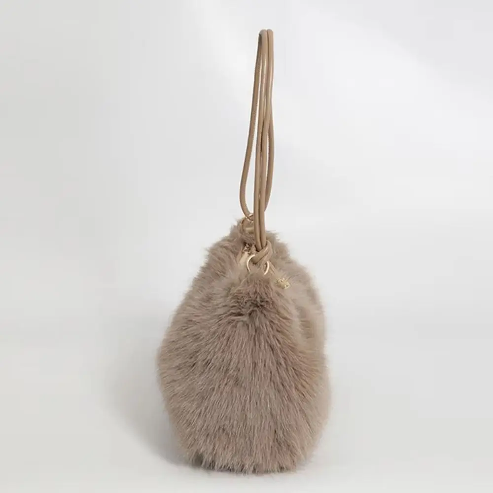 Portable Solid Color Fluffy Shoulder Bag Soft Zipper Faux Fur Hobo Bag Korean Style Warm Women Handbag Autumn Winter