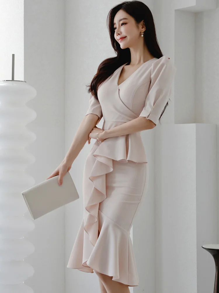 Elegant Office Lady Dress Summer V-Neck Half Sleeve Solid Color High Waistline Ruffled Fishtail Hem Temperament Party Dress