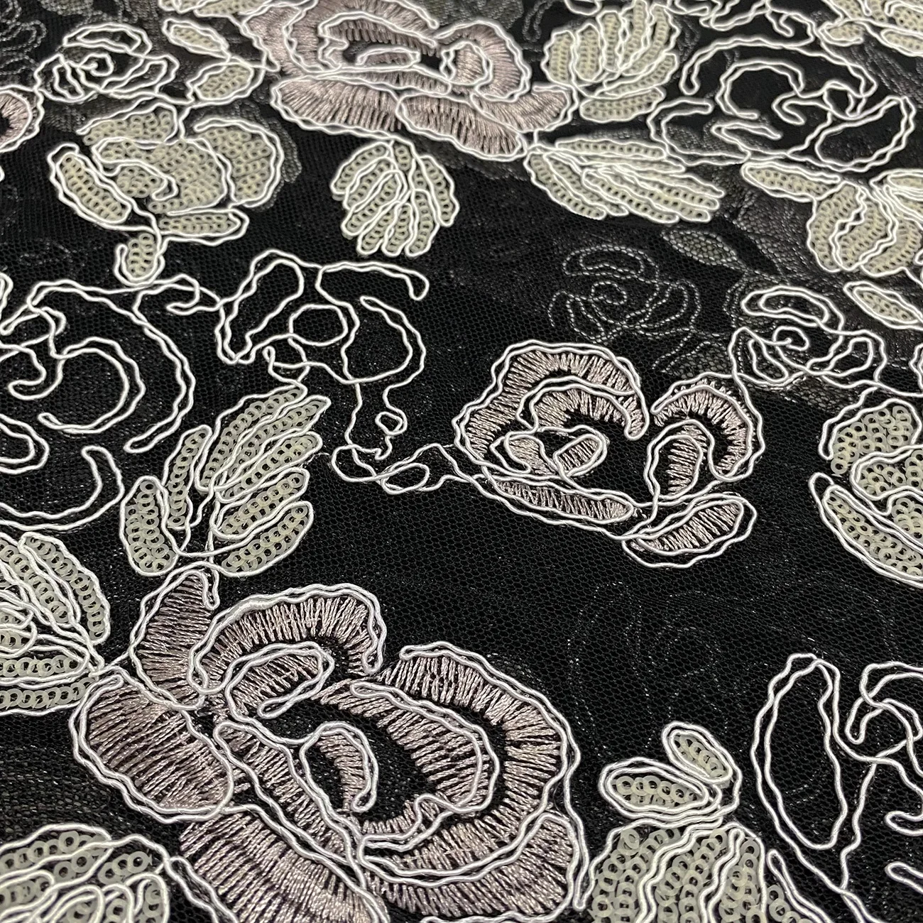 New Cording Embroidery Sequins Flower Ethnic Style Elastic Black Knitted Lace Fabric