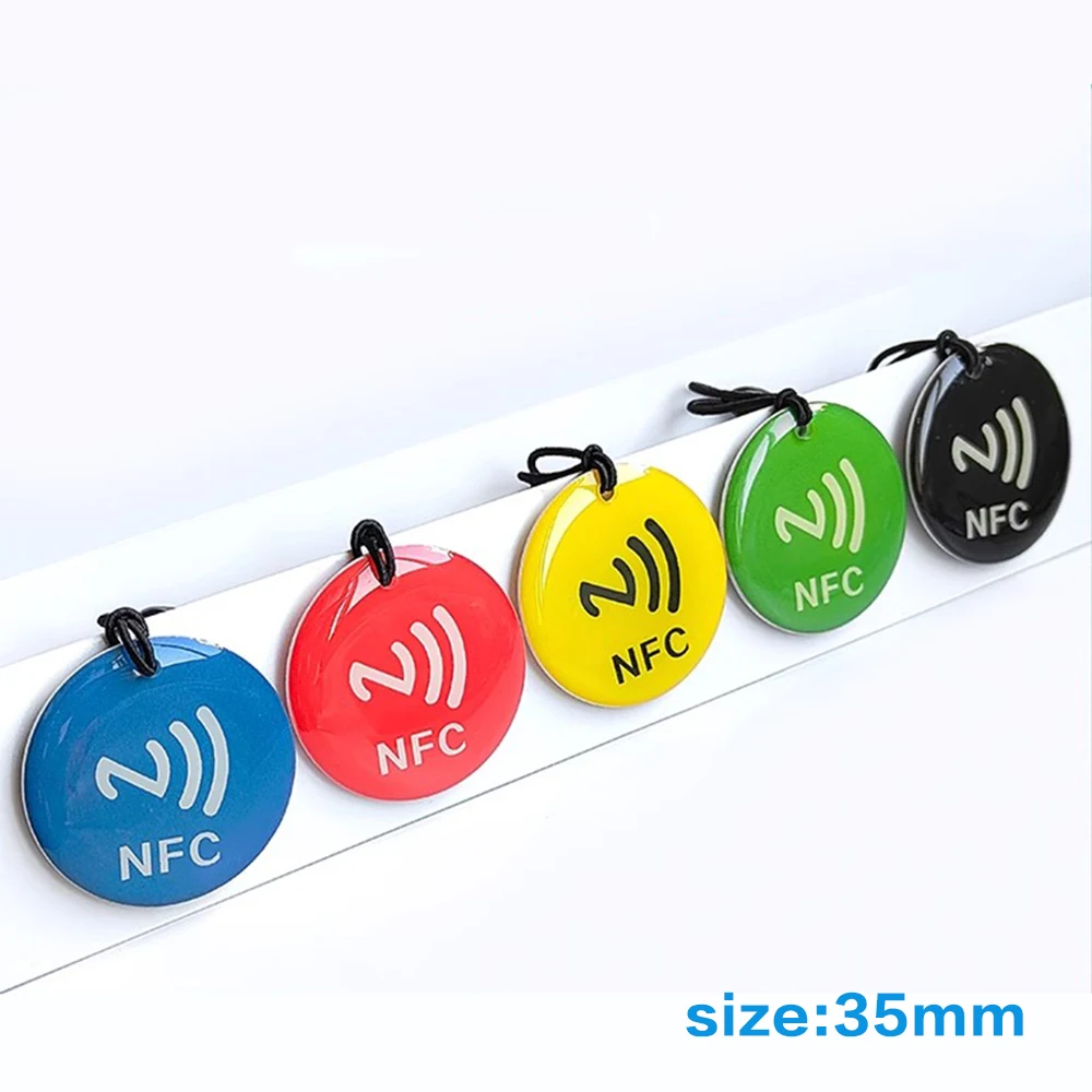 NFC 드롭 접착 카드 에폭시 스마트 카드 ISO14443A 13.56MHz NXP NTAG213 칩 방수 라벨 RFID HF 스마트 전자 태그 20개