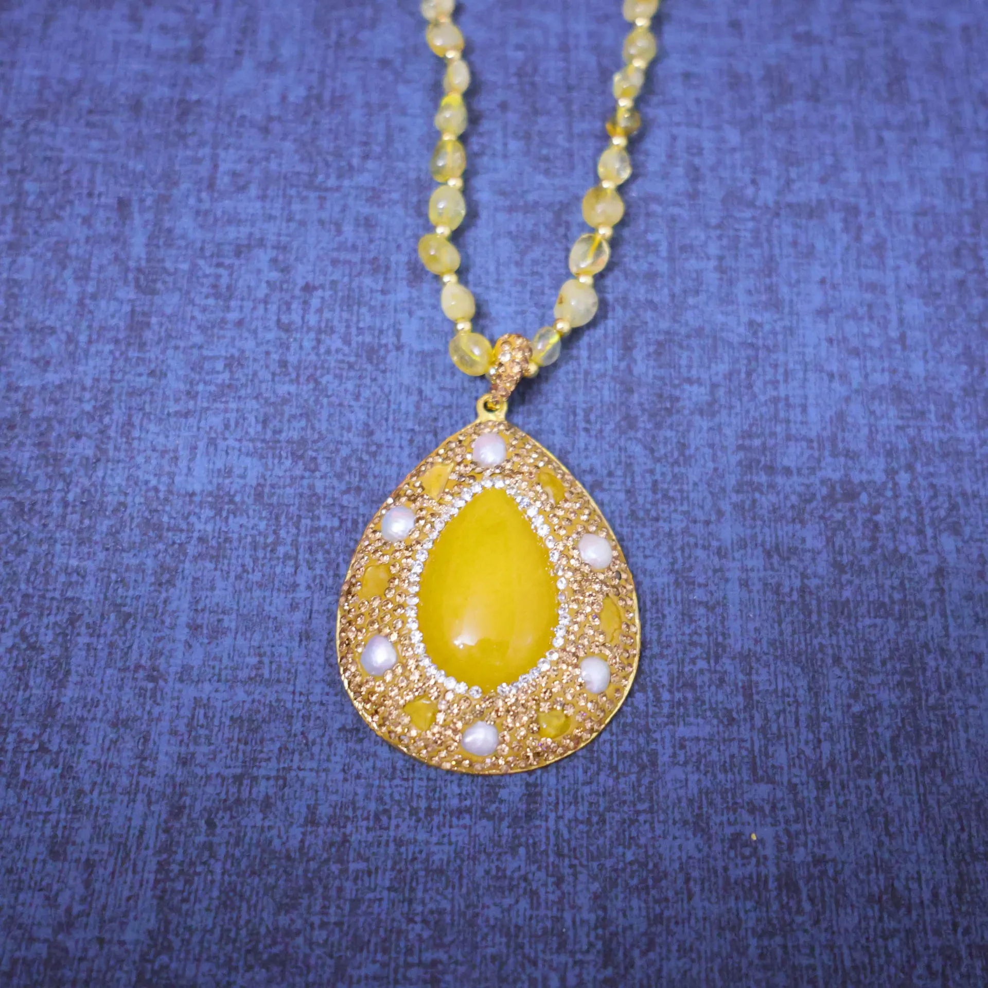 Malay jade inlaid baroque pearl citrine sweater chain, new vintage star natural stone jewelry