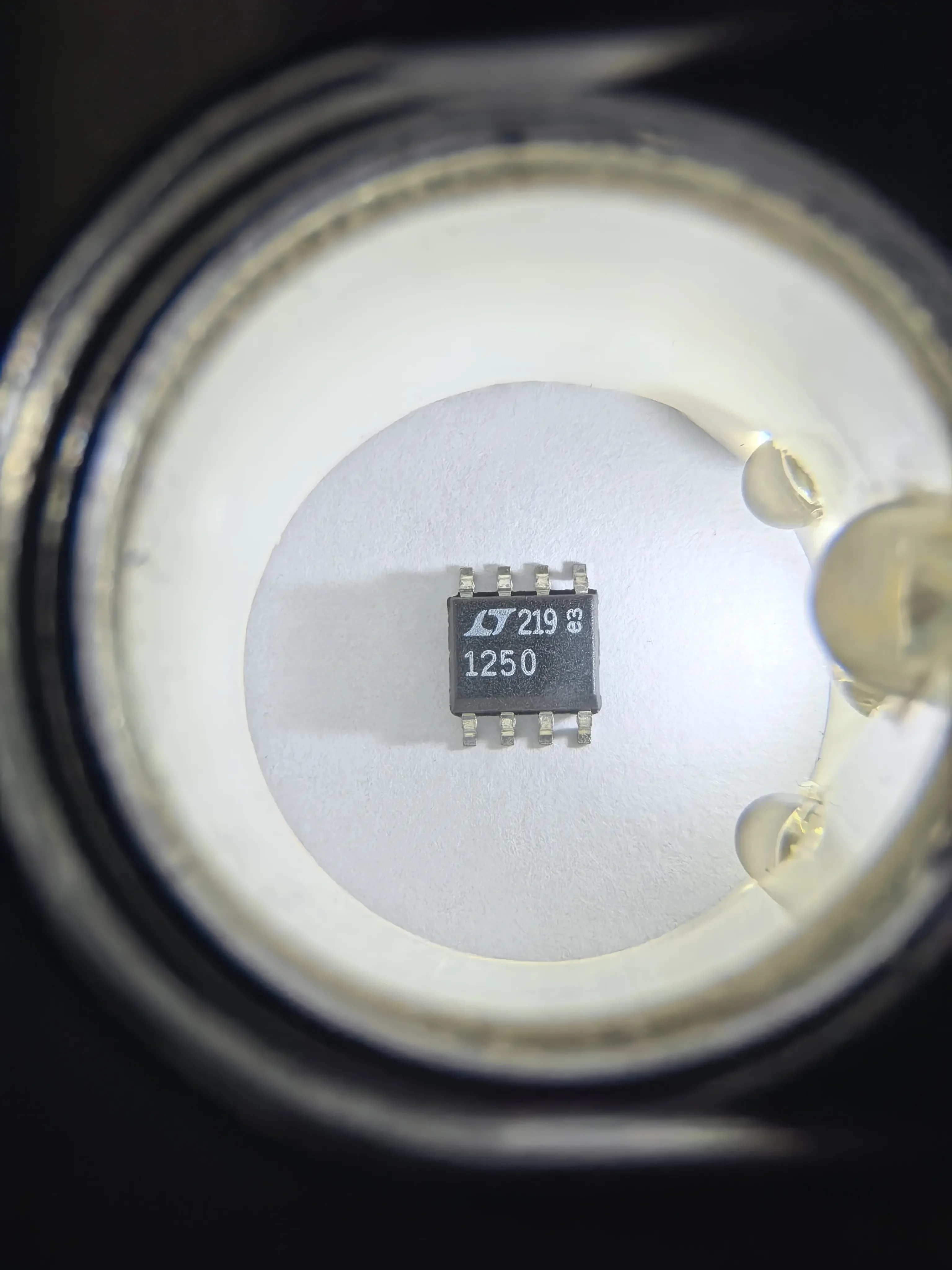LTC1250CS8 LTC1250 - Very Low Noise Zero-Drift Bridge Amplifier