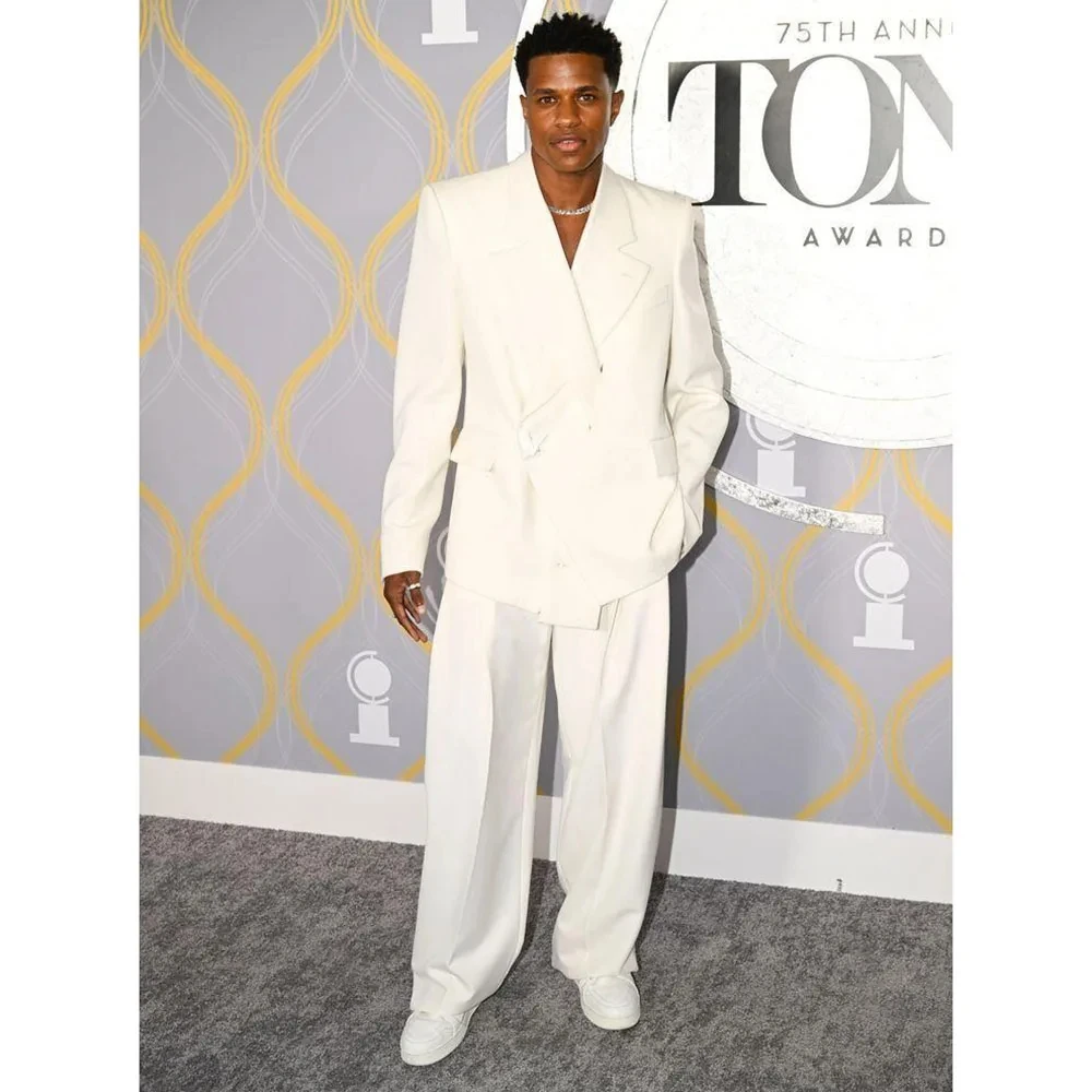 

White Men Suits Loose Fit Luxury 2 Pieces Jacket Pant Business Single Breasted Notch Lapel Wedding Prom Custom Male Clothing