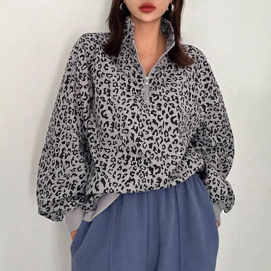 Women Fashion Zipper V Neck Sweatshirt Autumn Casual Loose Hoodie Leopard Long Sleeve Comfortable Pullovers Female 2025 Tops