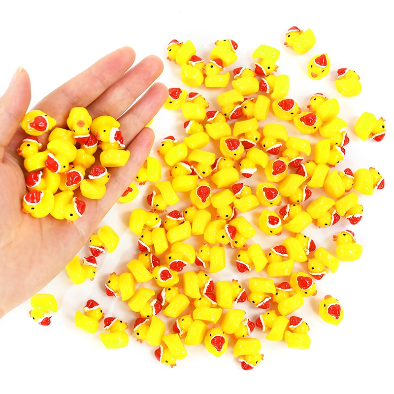 10/20Pcs Mini Christmas Resin Ducks Tiny Miniature Ducks with Xmas Hat Figures for Craft Home Dollhouse Party Decor