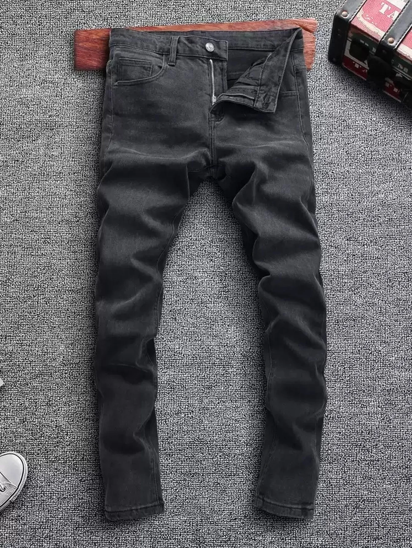 

Мужские джинсы в стиле ретро, черные, узкие, из денима, Harajuku Drip Original. Аксессуары и ремни в комплект не входят.