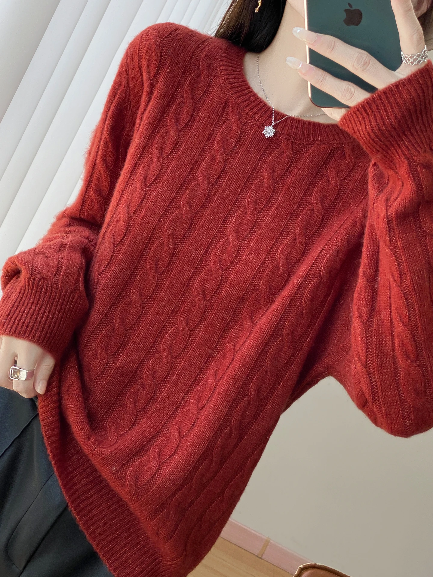Neue Herbst Winter Wolle Pullover Große Größe Pullover Lange Hülse O-ansatz Klassische Twisted Blume Frauen Hochwertige Kaschmir Pullover
