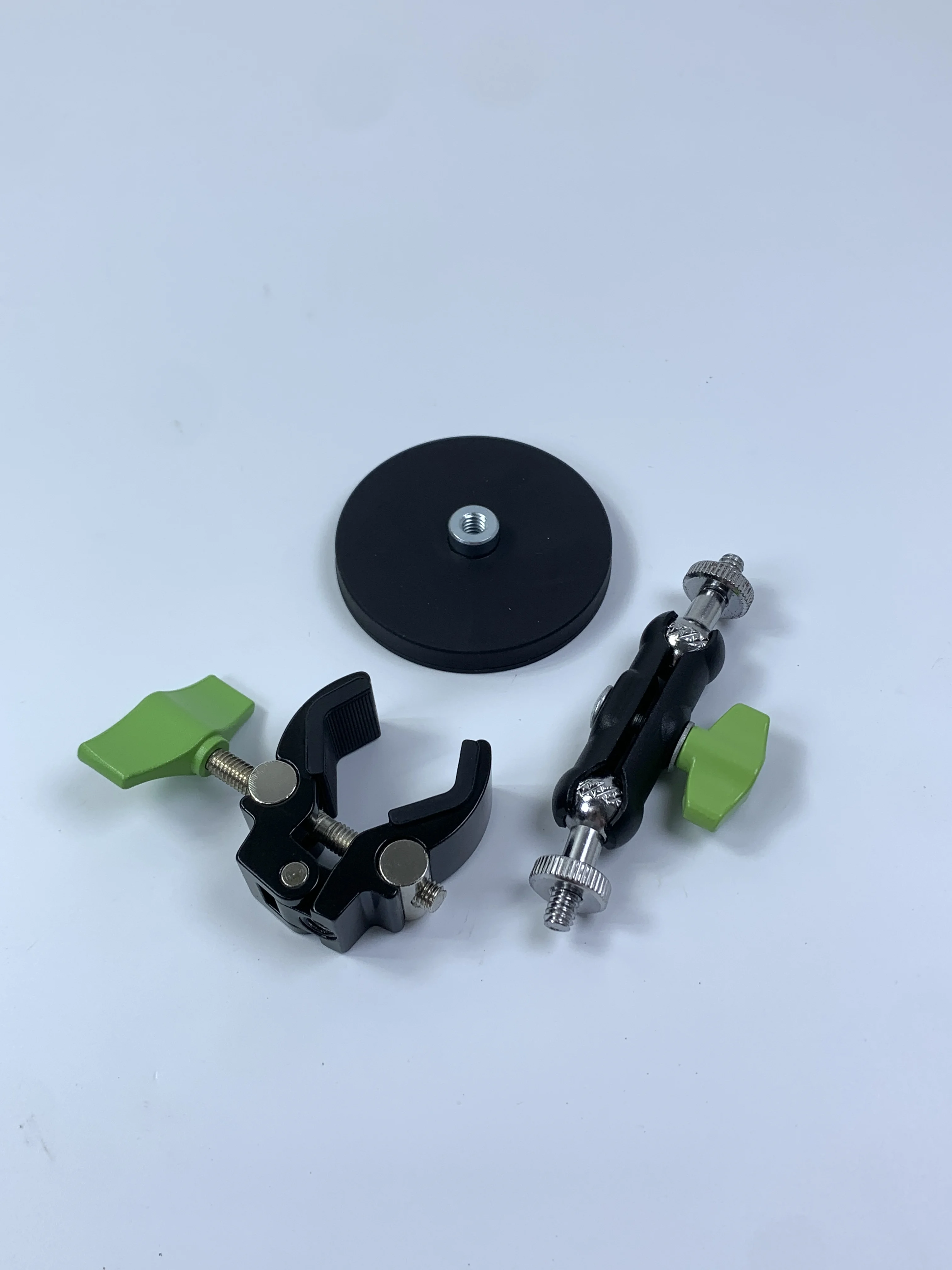 360 Degree Rotatable Multifunctional Magnetic Base Circular Tube Clamp Metal Joint for Fans Microphones Flashlights - Adjustable