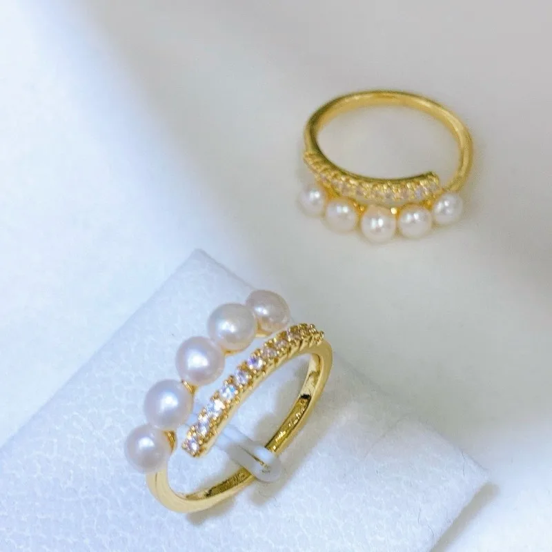 Anel aberto com vários contas de pérola natural com design de nicho e senso de moda