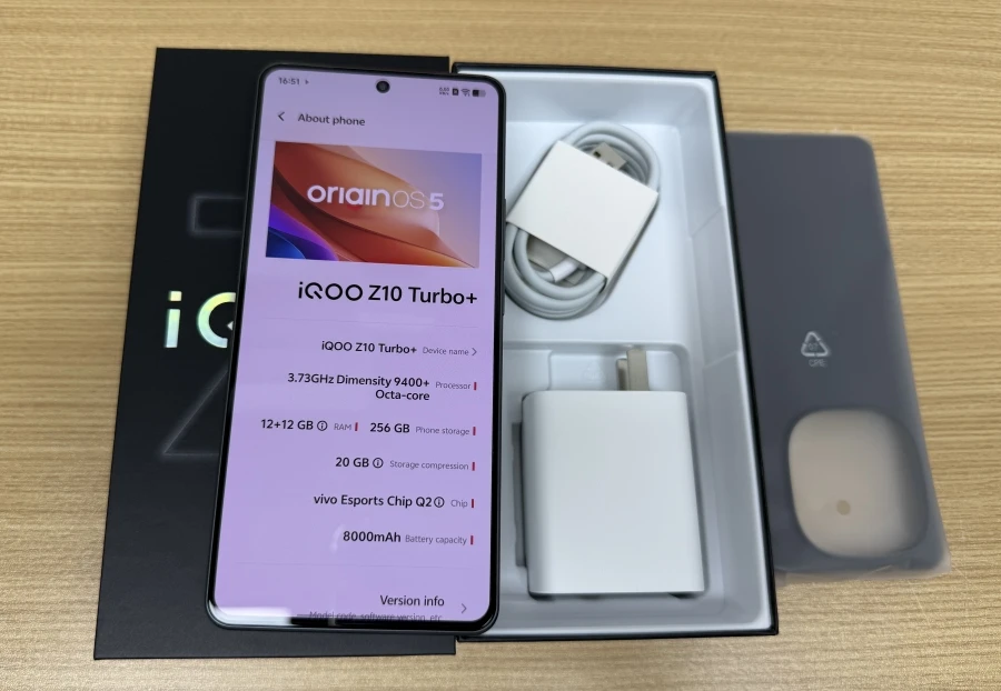 中国版 Vivo IQOO Z10 Turbo Plus 5G スマートフォン 6.78インチ 144Hz