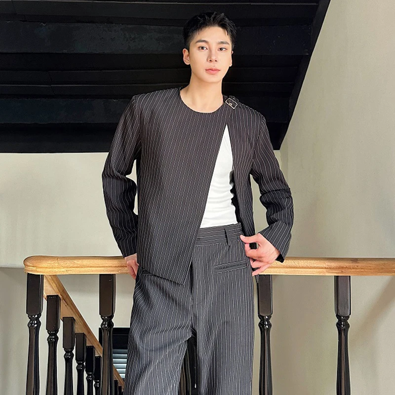 IEFB Korean New Chic Men\'s Set Casual Stripe Two-piece Round Collar Short Split Blazer Micro Casual Pants Autumn Men Suit 9C7200