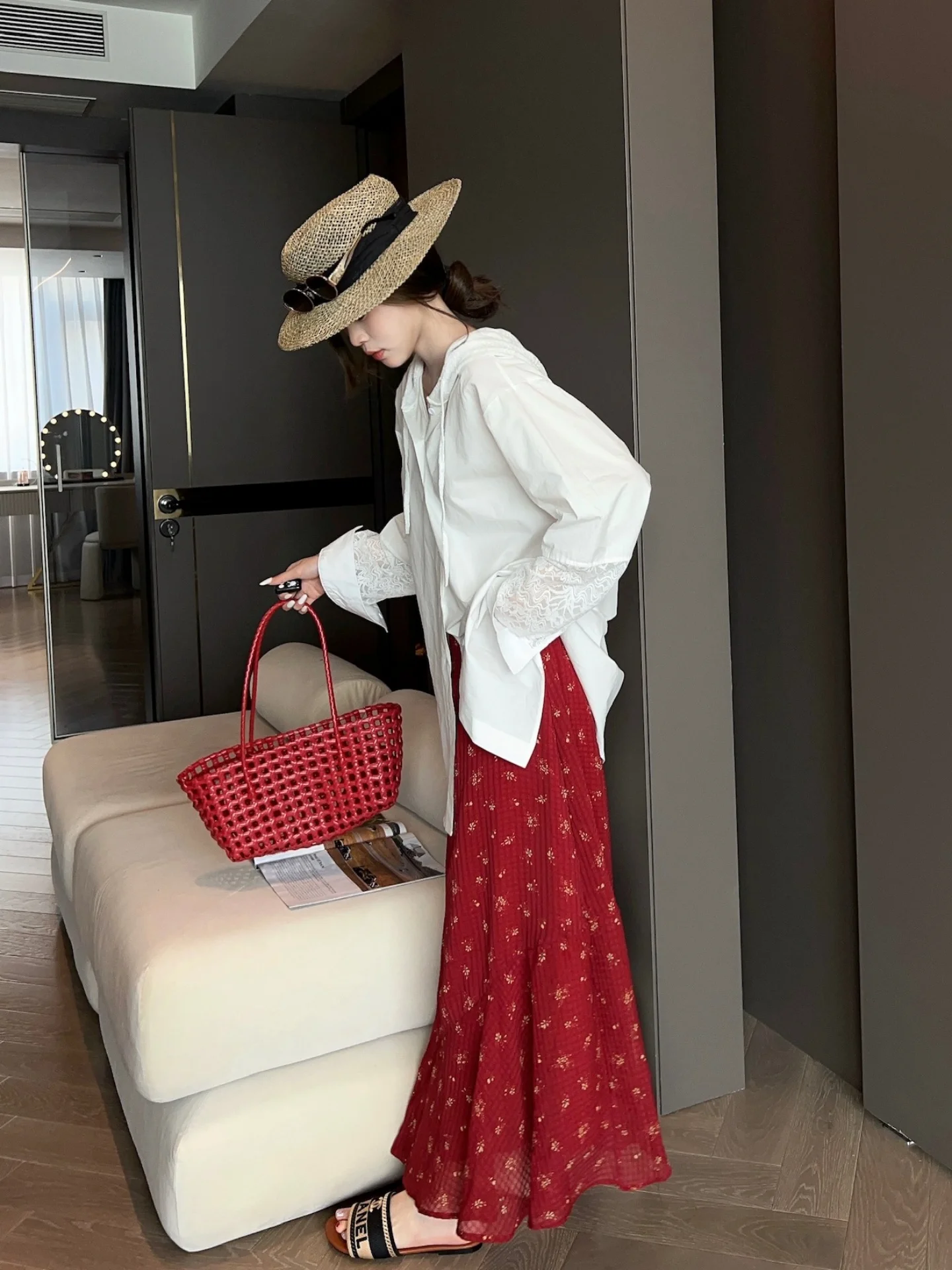 

Женская повседневная свободная белая рубашка MRS SHAO с капюшоном, весна 2026, новинка, дышащий хлопок, длинный рукав, однотонная