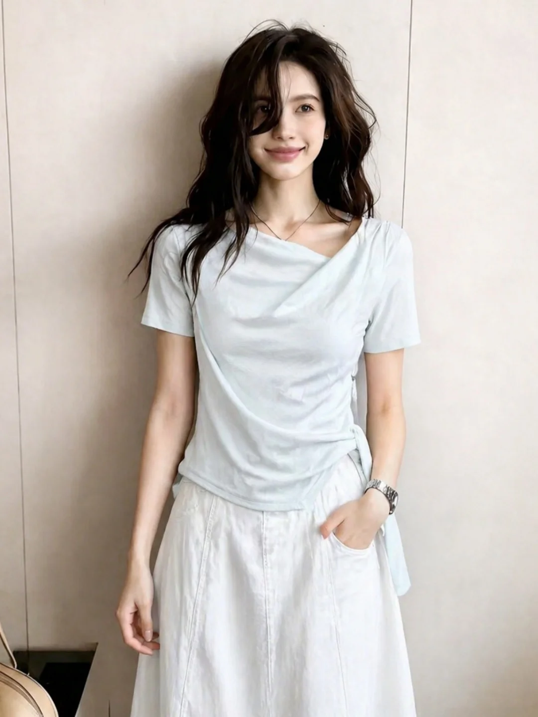 

Fashionable Summer Short Sleeve T-Shirt Commute Versatile Design Slimming Top Simple Elegant Style Korean Version Straight Cut