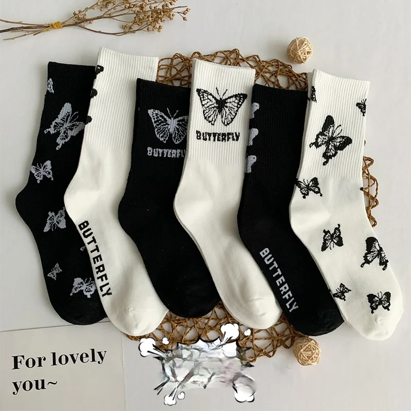 

Spring and summer socks female ins tide net red butterfly print middle tube pile socks cute women socks