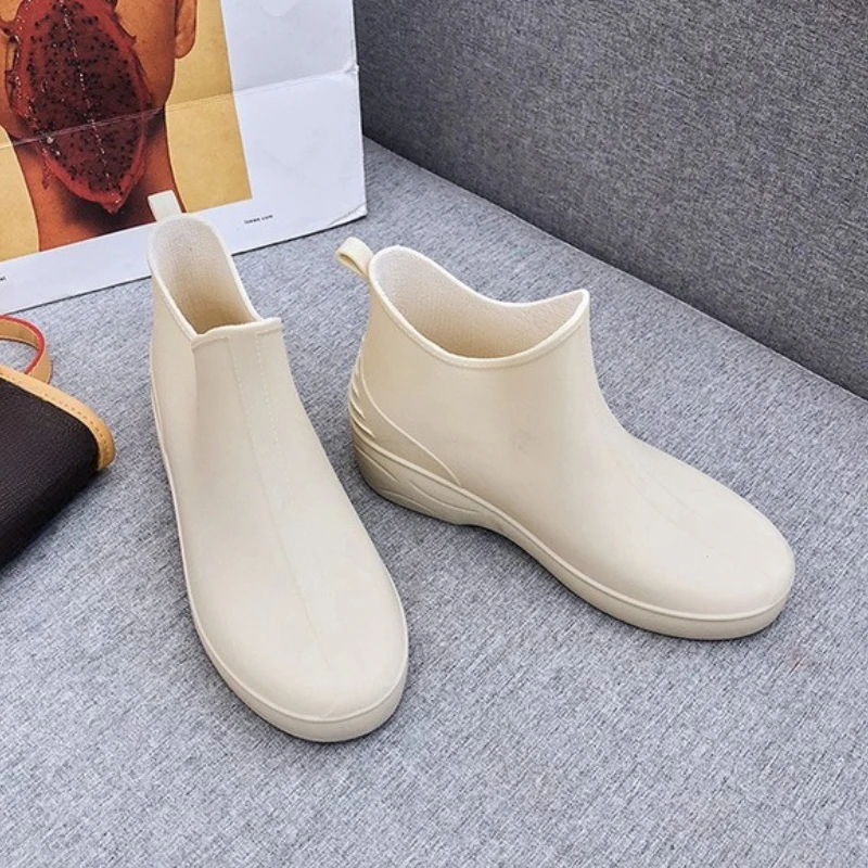 Women's Adult Short Rain Boots Waterproof Slip Resistant Wear Resistant Fleece Lined One Pull On For Summer Winter Student