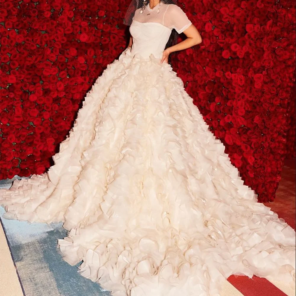 Elegant O-Neck Appliquins Short Sleeve Tiered A-Line Formal Evening Dresses Celebrity Dress Customized