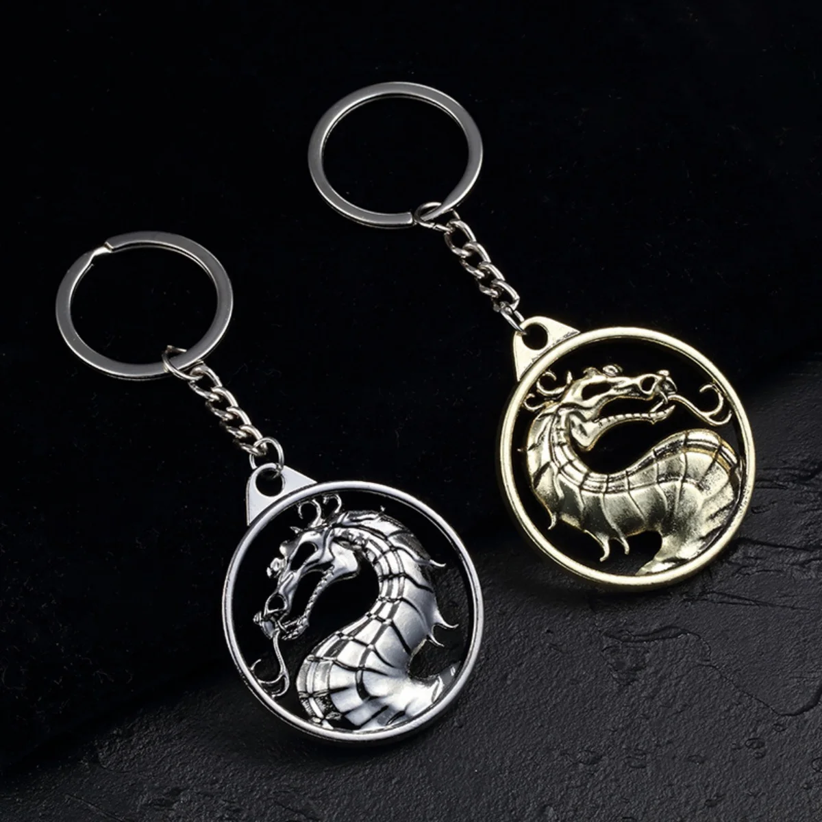 Fashion Vintage Charm Game Mortal Kombat Keychain Dragon Totem Alloy Keyring Holder Gift for Men Car Key Accessories