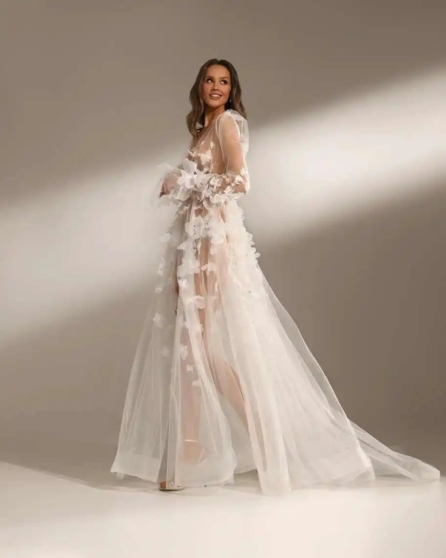 Graceful Women Robe Nightgown 3D Appliques Lace Long Sleeve Bridal Wedding Bathrobe for Photography Custom Made