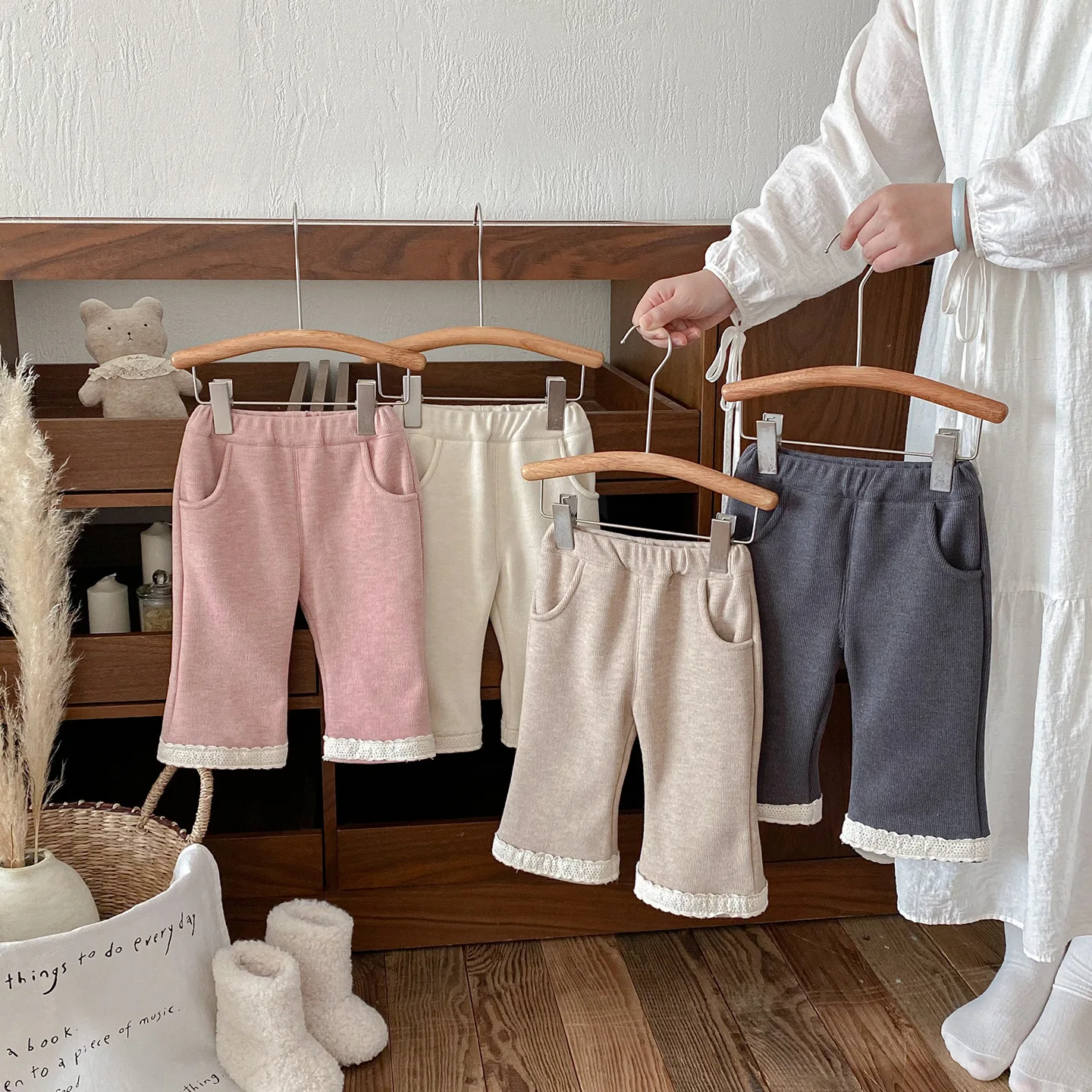 

Baby Girls Pant New Winter Lace Trim Thicken Warm Toddler Girl Wide Leg Pant Elastic Waist Versatile Newborn Infant Girl Trouser