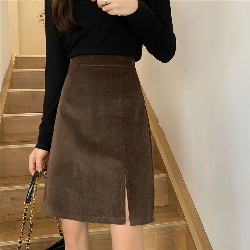

Women's Solid Color Pencil Skirt With Asymmetrical Hem For Office Wear Elegant And Slim Fit Autumn Winter Style