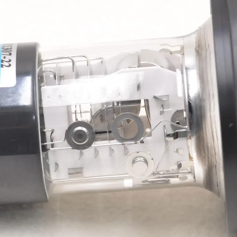 R1307 - 22 Фотоумножитель R1307 - 22