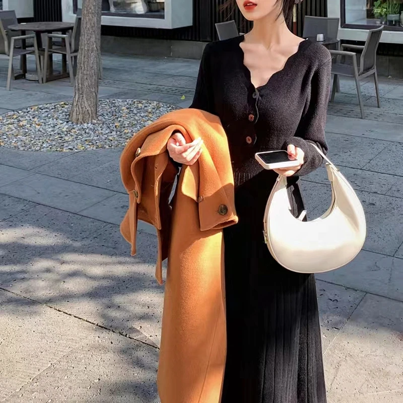 2024Sweet Elegant Party Winter Casual Women\'s Dress Sweater Korean Slim Fit Horn Big Swing V-neck Long Sleeve Dress Midi Dresses