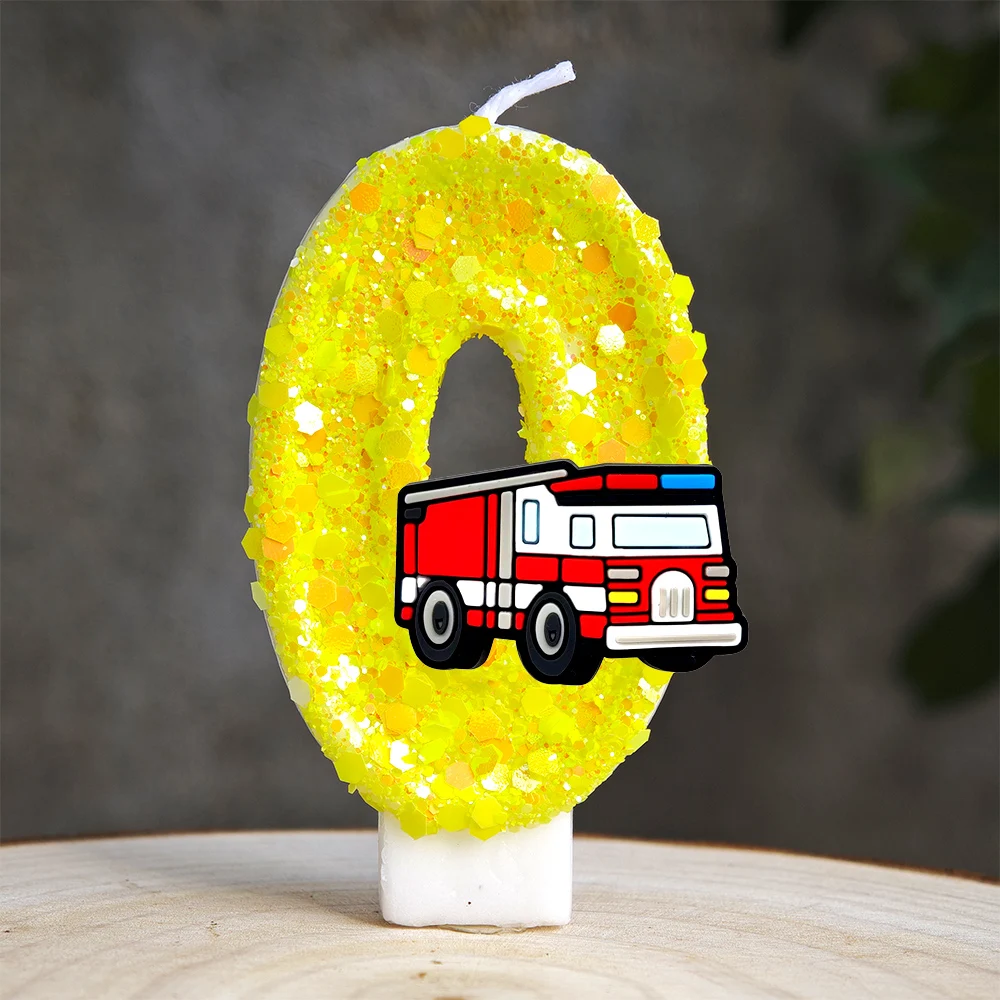 Bunte Feuerwehrauto-Geburtstagskerze Rauchfreie Paraffin-Kuchendekoration für Kinderpartys Babypartys Feiertagsfeiern – Detail 1
