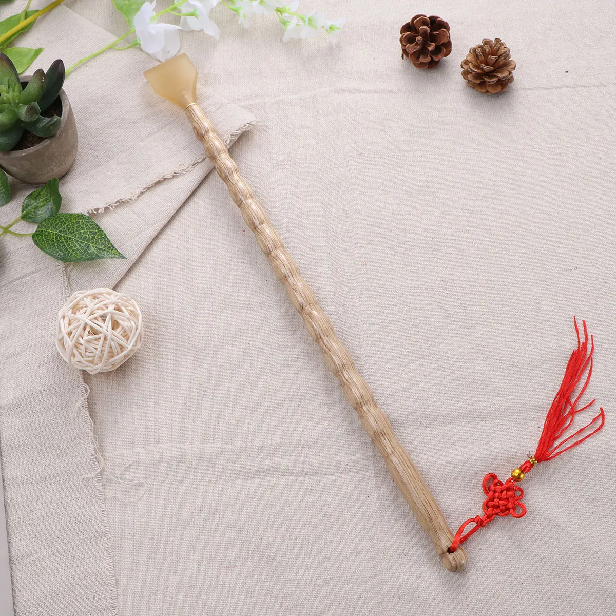 

Wood Handle Scratcher Massager Sturdy Lightweight Wall-Hangable Long Handle Back Scratching Tool For Relief Simple