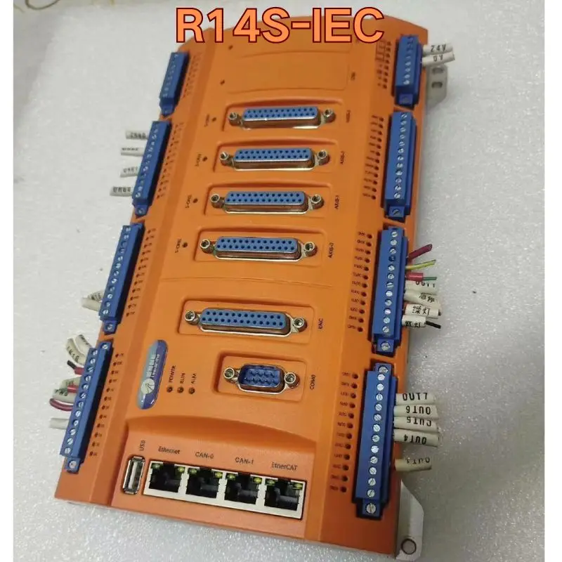 The test function of the second-hand PLC controller R14S-lEC is normal