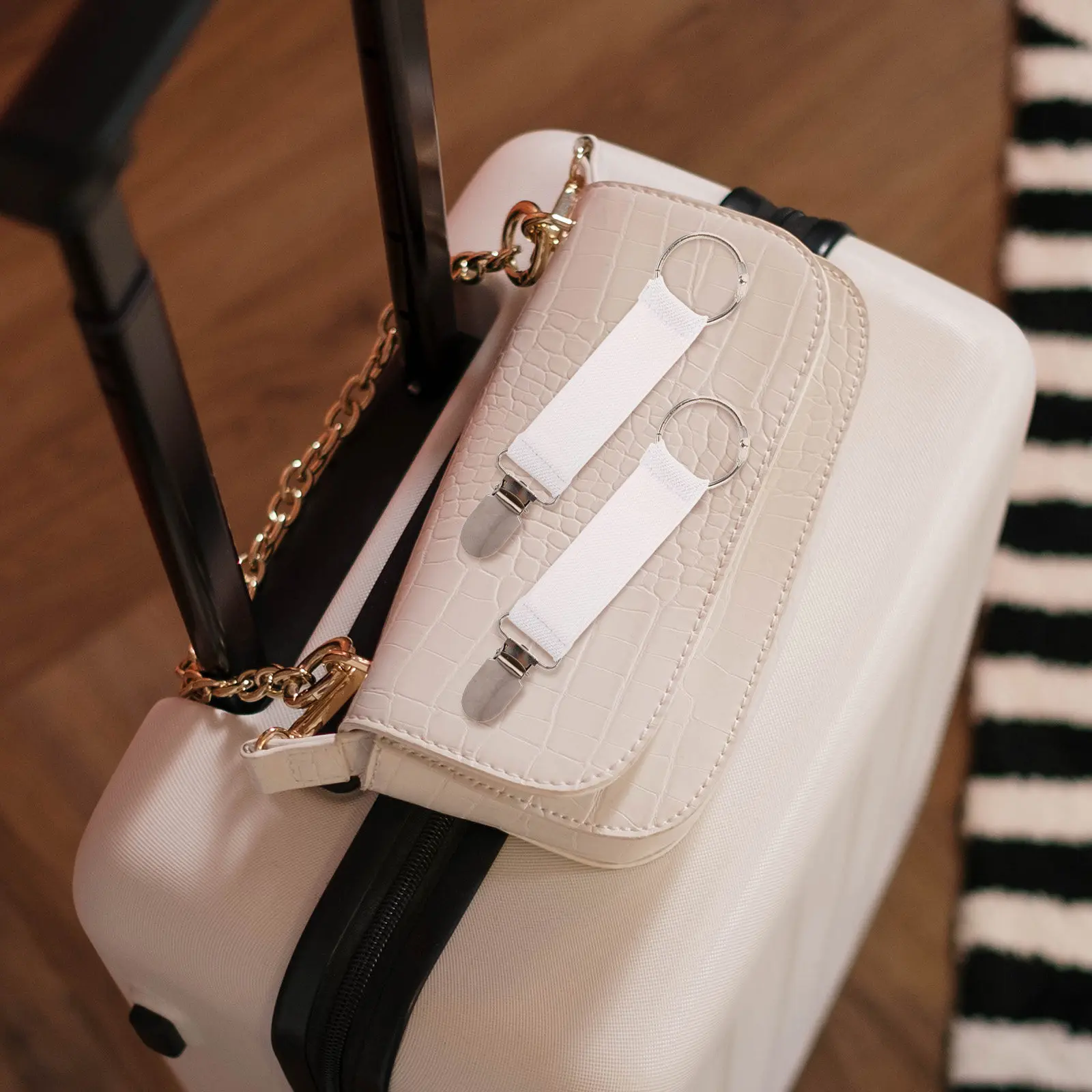 

2Pcs Elastic Travel Hat Holder for Luggage Bag Clothing Outdoor Work Safety Anti-Lost Cap Clip Adjustable Zinc Alloy