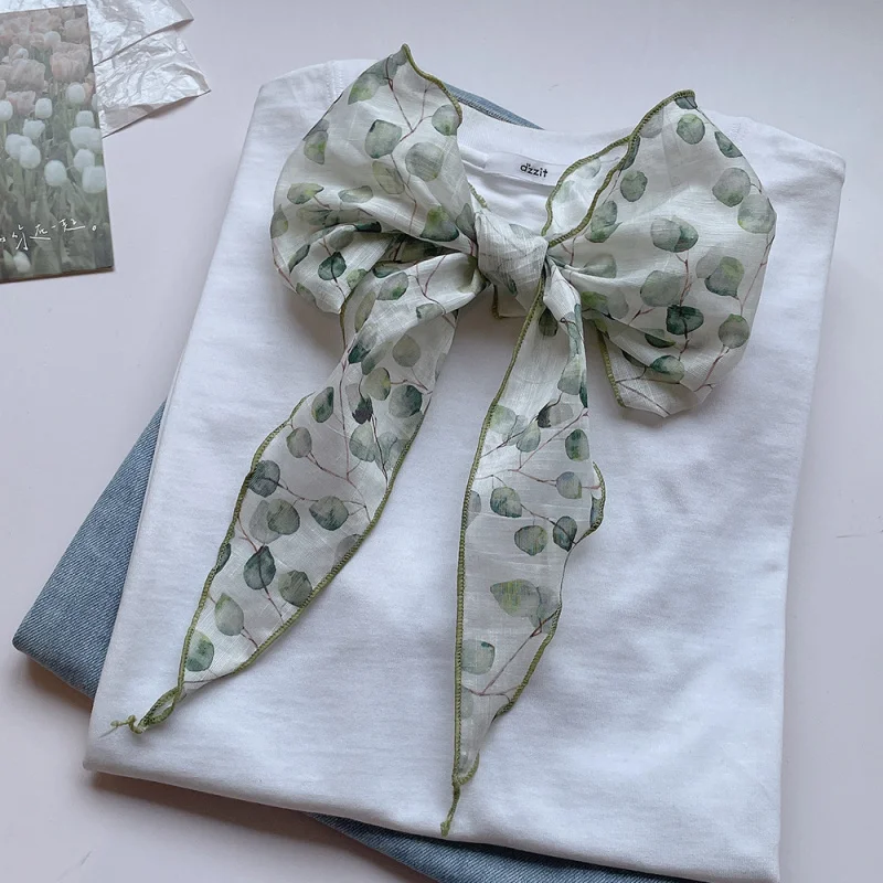 

and artistic linen scarf women, high-quality leaf pattern, versatile, breathable, suitable photo decorati