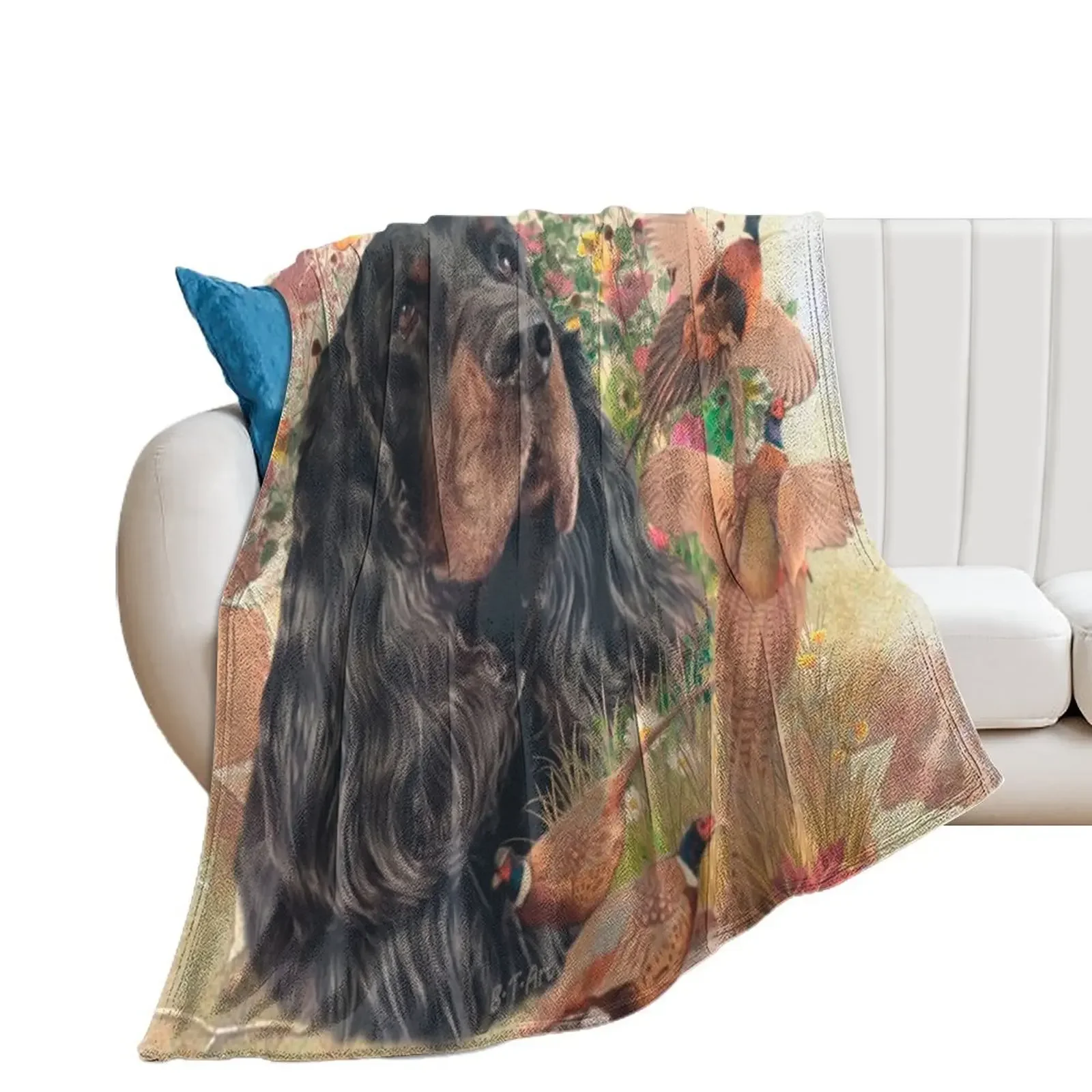 

Gordon Setter with pheasant Throw Blanket Cute Large Blankets