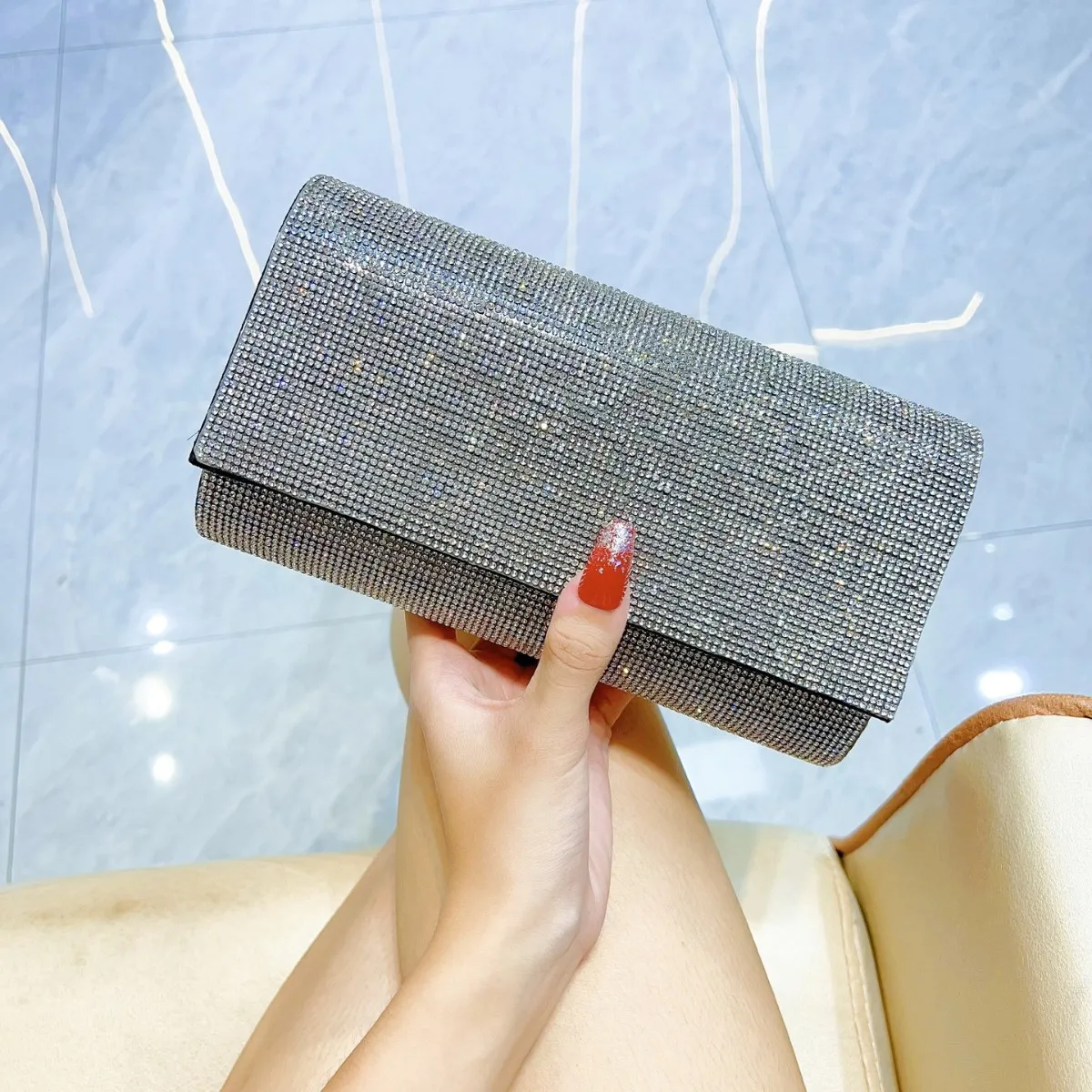 

Faionable сверкающий бриллиантовый встроенный клатч Par, женская сумка Bla, простая, элитная, новая, в американском стиле ретро Sle