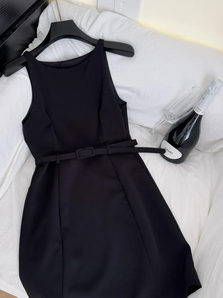 Ele Bla Svel Dr Faionable Belted เอว ing Design เสื้อผ้าผู้หญิงหรูหราฤดูร้อน 2025 เดินทาง Sle Polyes...