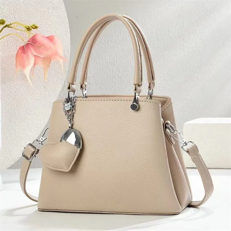 

Elegant Leather Women's Messenger Bag High-End Luxury Brand Classic Fashionable Trendy Vintage Bag