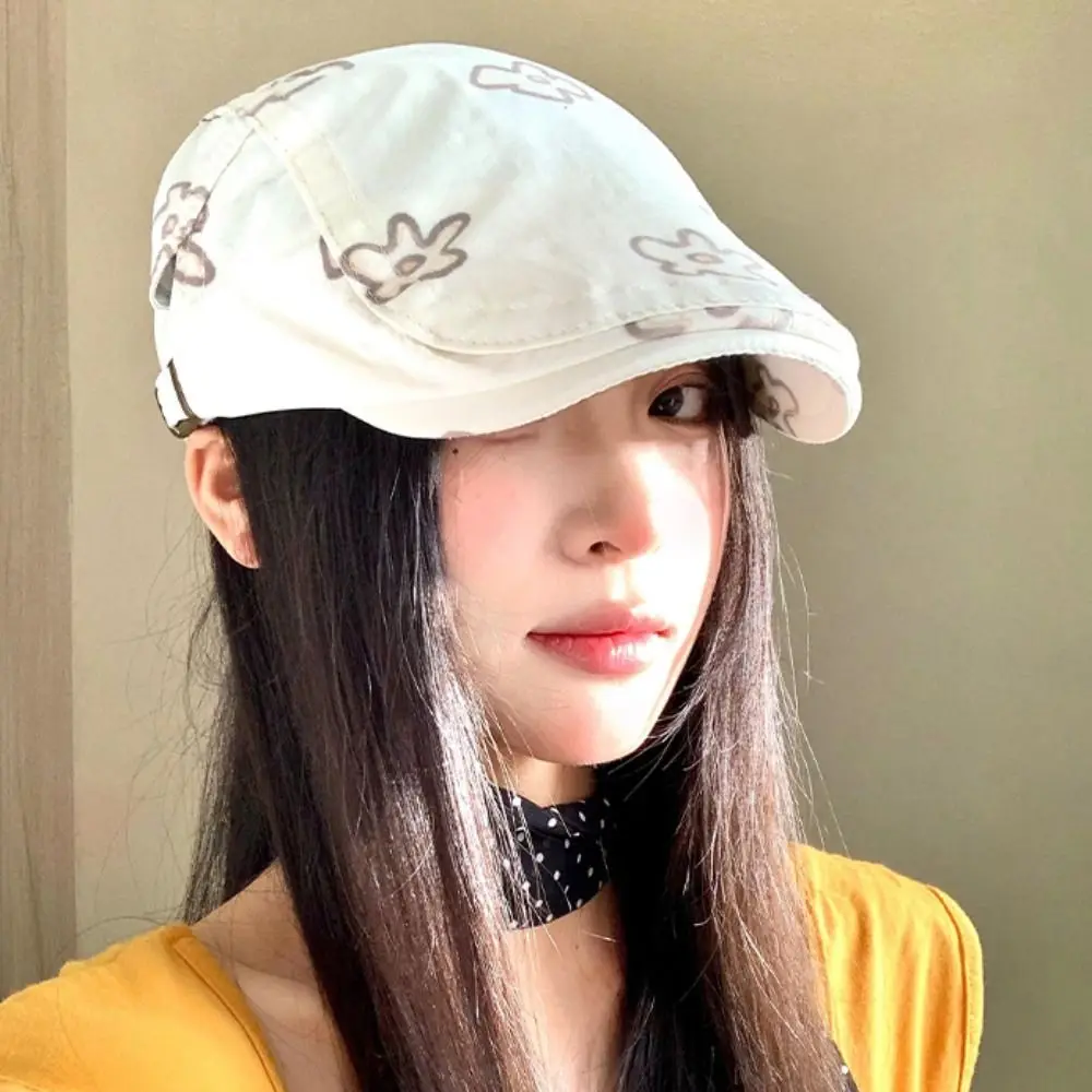 شخصية حلوة زهرة قبعة الكرتون عادية مثمنة قبعة الفنان قبعة النمط البريطاني Y2k الرسام قبعة السفر