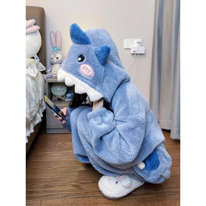 Connected body pajamas autumn and winter padded and thickened warm hooded robe students small shark Winter coral velvet pajama s