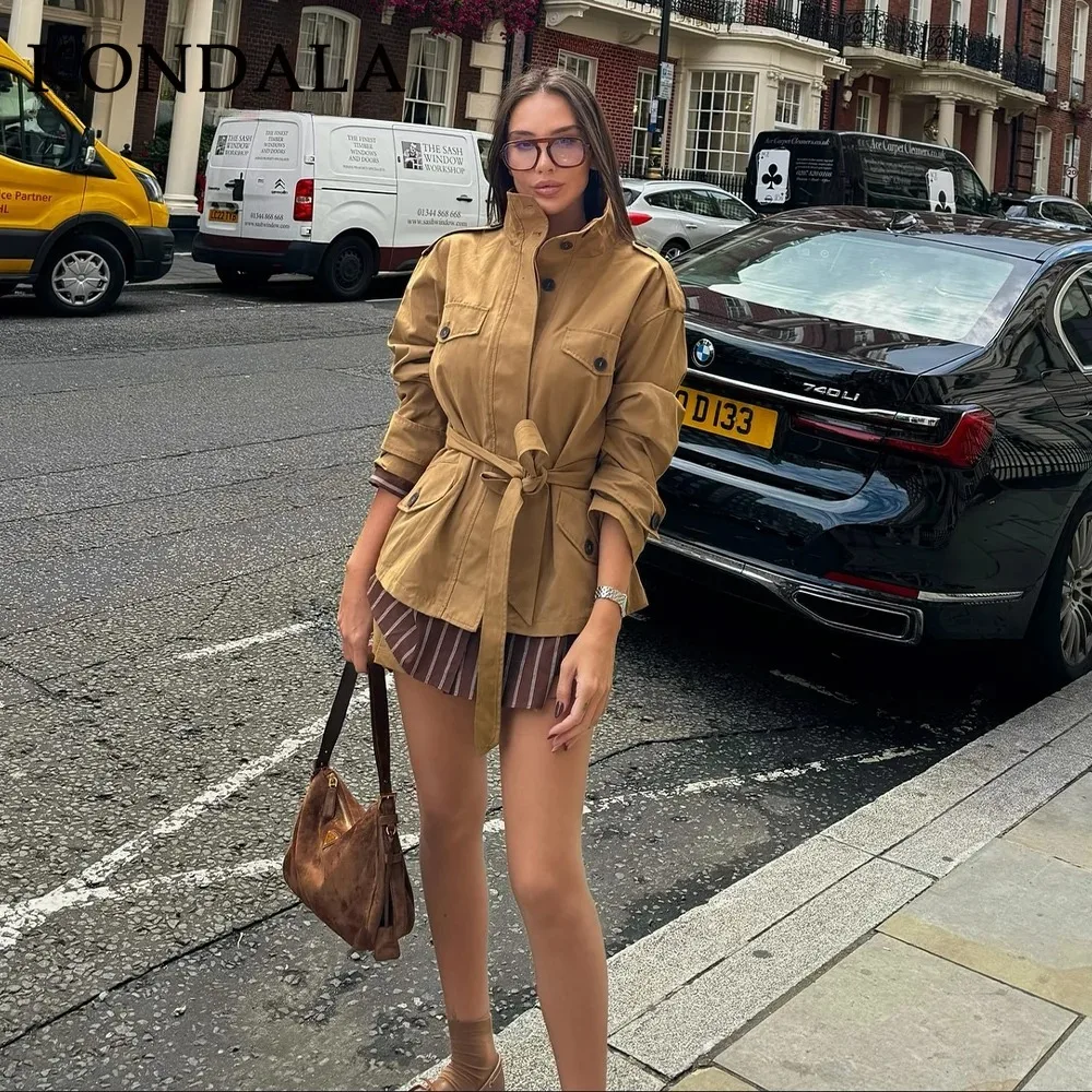 

KONDALA 2025 осень-зима уличная одежда с поясом женские короткие плащи однотонные водолазки однобортные женские короткие плащи