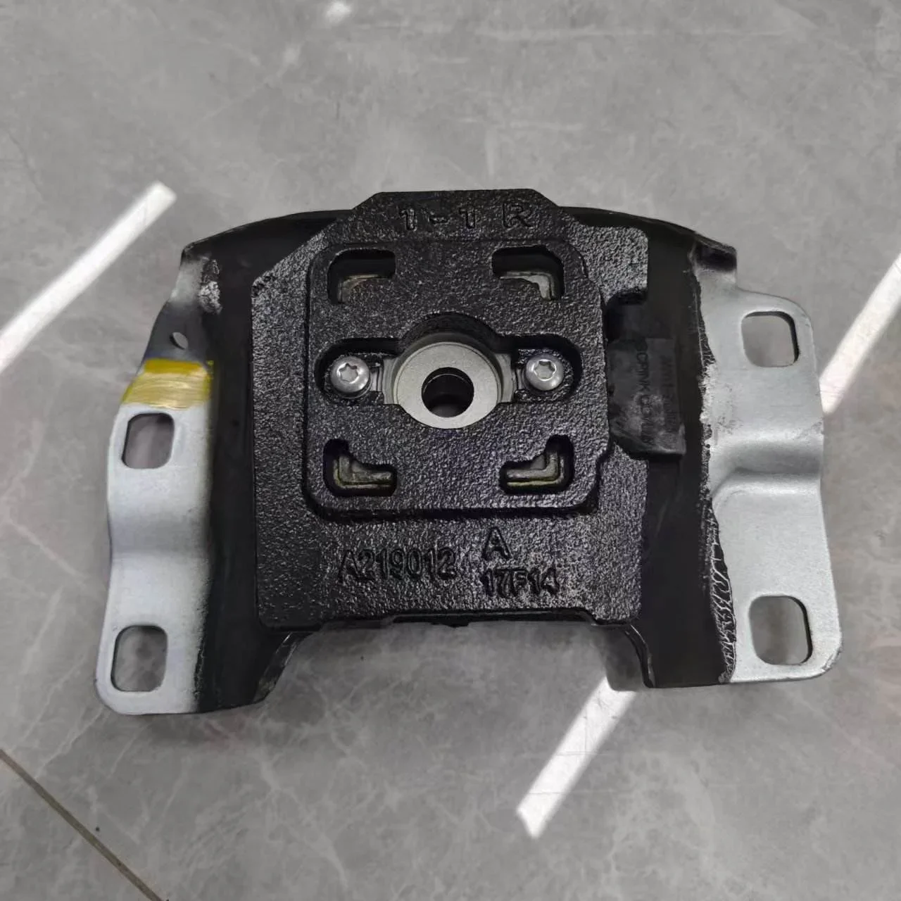 Donpins 3-Piece Set for Fo rd Focus 18-15 L3-1.0L Engine Mounts OE AV6Z-6068-A CV6Z-6038-E CV6Z-6068-B 6-Month Warranty Easy