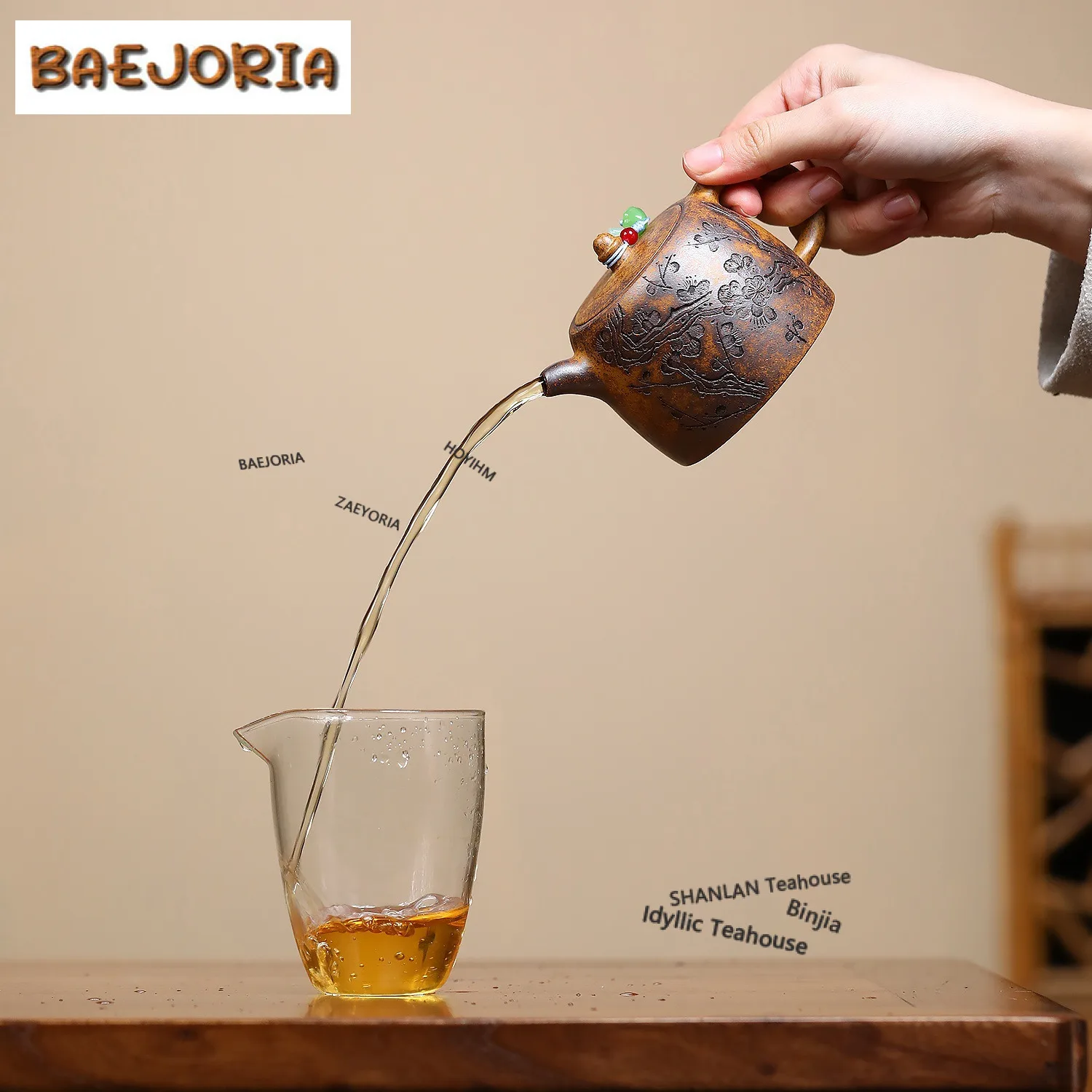 200ml Creative Yixing Purple Clay Teapots Handmade Well Fence Pot Raw Ore The Keel Gold Sand Mud Tea Maker Kettle Zisha Tea Set