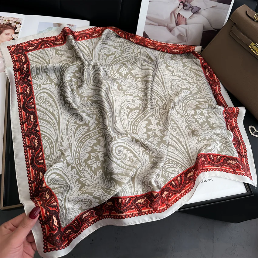 70X70cm طباعة واقية من الشمس أوشحة مربعة أربعة مواسم الحرير الحرير باندانا شعبية الغبار منديل موضة السفر الخمار شال