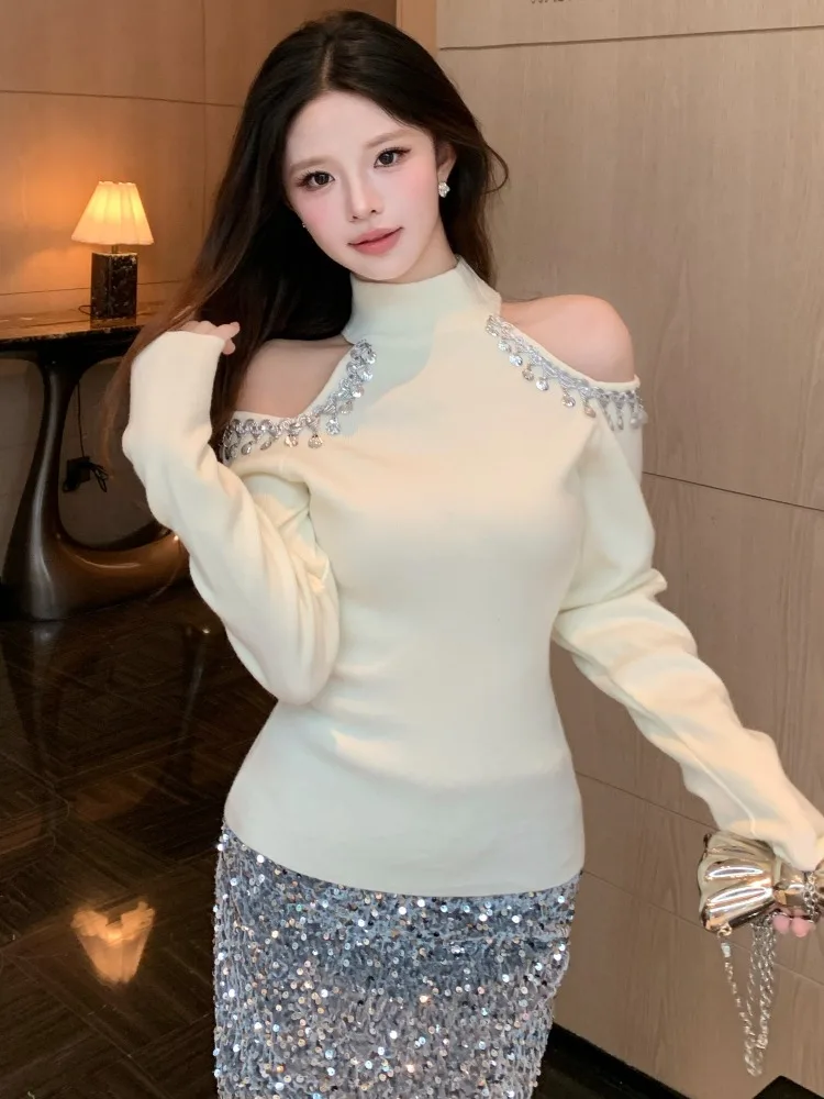 

Fashionable Knitted Top with Heavy Rhinestone Shoulder Exposure Unique Design Base Shirt for Spring Autumn Korean Style Stand...